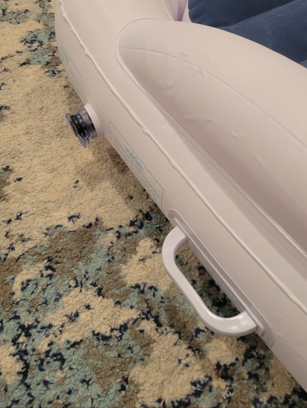 Kids Inflatable Sleep Mat - White and Blue - Picture 6 of 15